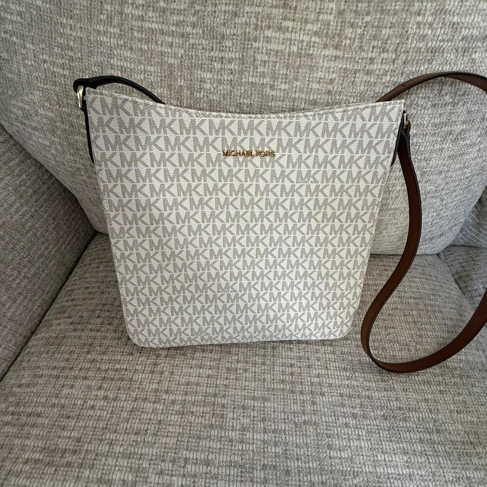Michael Kors Crossbody